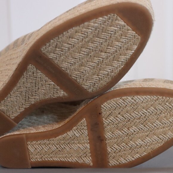 Nine West Sz 10 Espadrille Wedge Silver Metallic Stripe Gold Trim Textile Upper - Picture 15 of 16